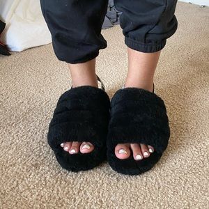 ugg slides